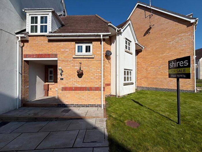 3 Bedroom Terraced House For Sale In Bloomsfield Road, Haverhill, CB9