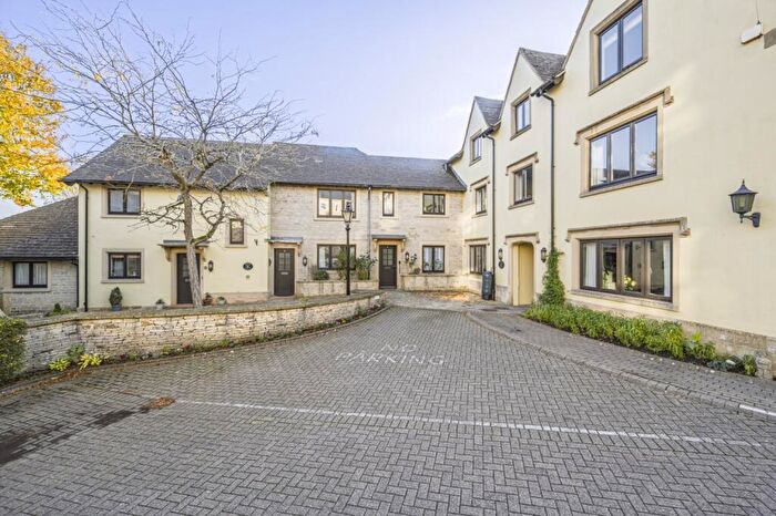 2 Bedroom Retirement Property For Sale In Bath Lodge, Chantry Court, Tetbury, Gloucestershire, GL8