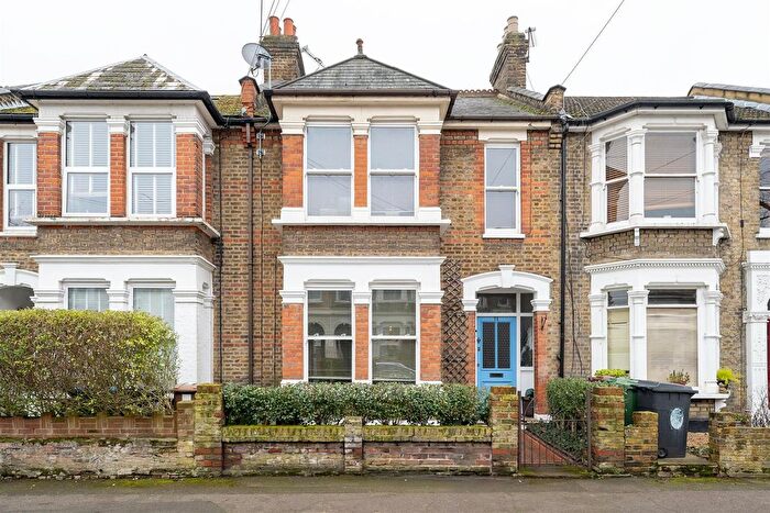 4 Bedroom Terraced House For Sale In Leybourne Road, Leytonstone, E11
