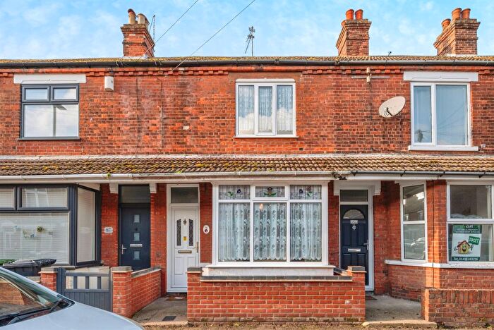 3 Bedroom Terraced House For Sale In Alderson Road, Great Yarmouth, NR30