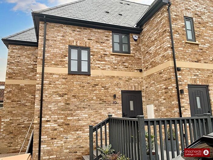 2 Bedroom End Of Terrace House To Rent In Chambers Street, Hertford, SG14