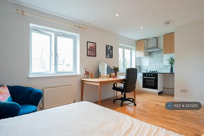 Studio To Rent In Chieftain Way, Cambridge, CB4