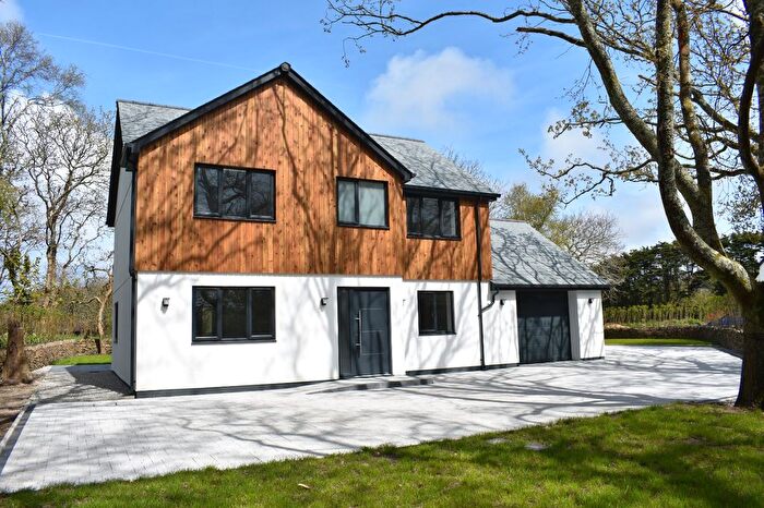 4 Bedroom Detached House For Sale In South Tehidy, Camborne, Cornwall, TR14