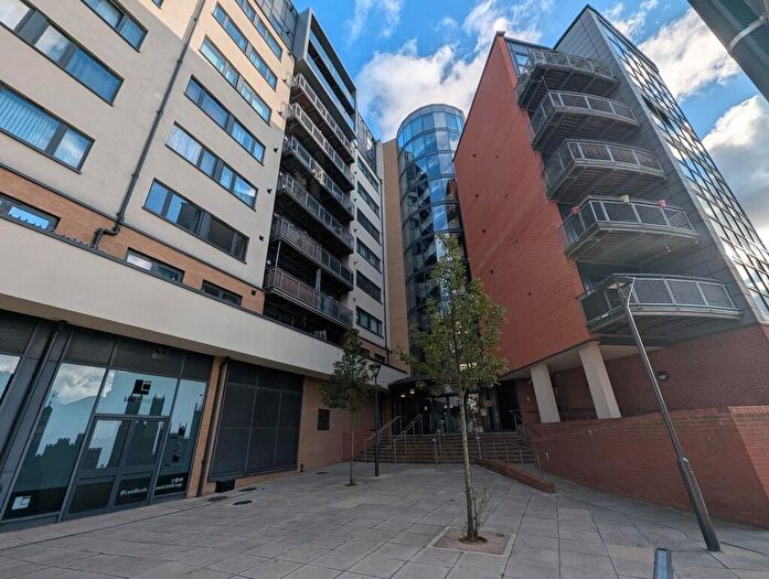 2 Bedroom Apartment For Sale In Gabrielle House, -, Perth Road, Gants Hill, IG2
