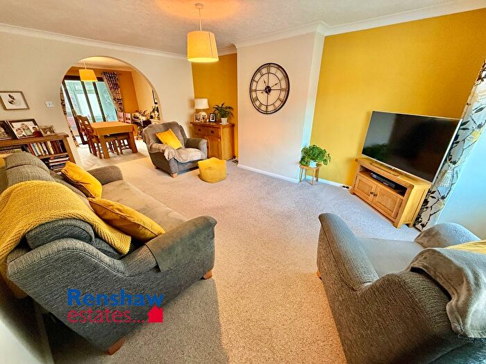 4 Bedroom Detached House For Sale In Crown Hill Way, Stanley Common, Ilkeston, DE7