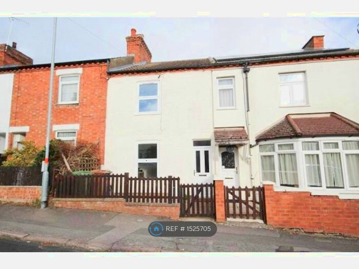 3 Bedroom Terraced House To Rent In St. Barnabas Street, Wellingborough, NN8