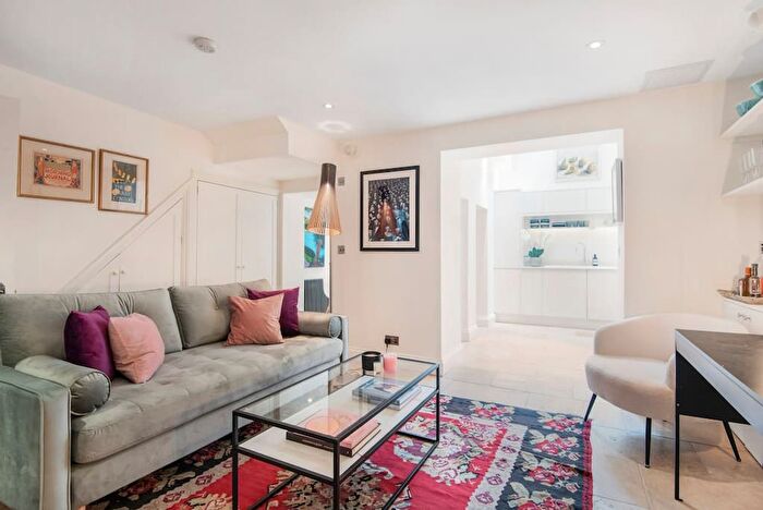 1 Bedroom Flat To Rent In Bayswater, W2