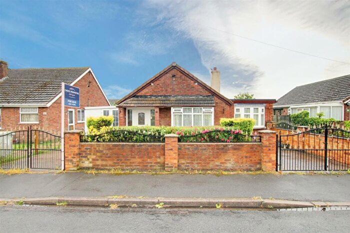 3 Bedroom Detached Bungalow For Sale In Poplar Avenue, Mablethorpe, LN12