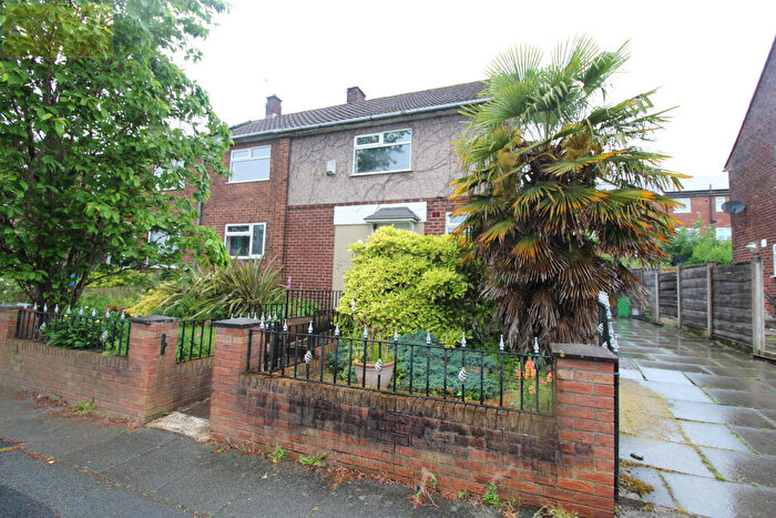4 Bedroom Terraced House For Sale In Fairfield Road, Middleton, M24