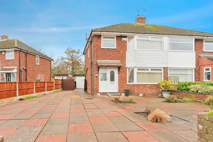 3 Bedroom Semi Detached House For Sale In Birkett Avenue, Ellesmere Port, CH65