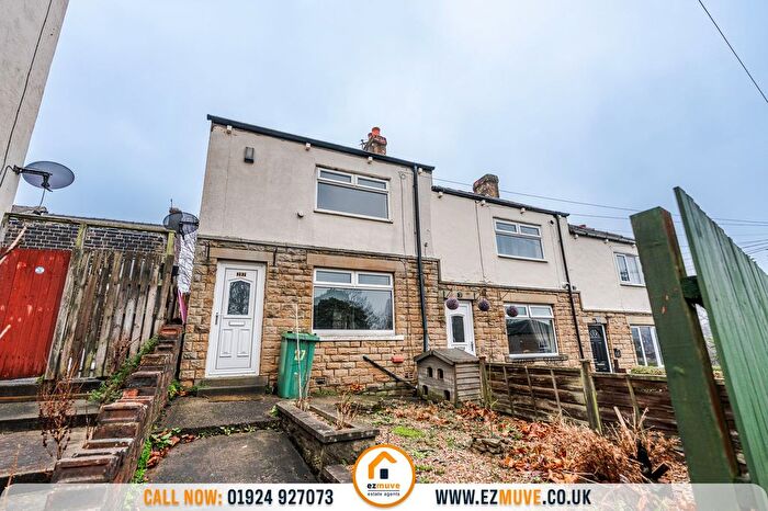 1 Bedroom End Terrace House For Sale In Caledonia Road, Batley, WF17