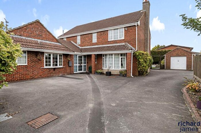 5 Bedroom Detached House For Sale In St Philips Road, Stratton St Margaret, Swindon, SN2