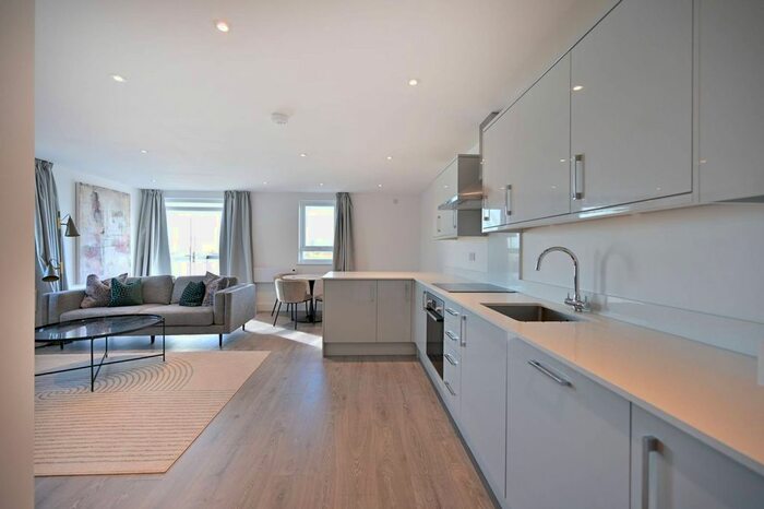 1 Bedroom Flat For Sale In Madison Heights, Wimbledon, London, SW19
