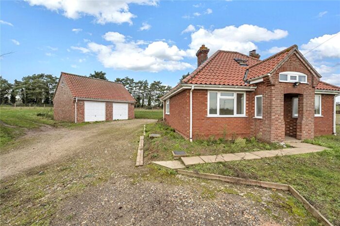 4 Bedroom Bungalow To Rent In Bowbeck, Bardwell, Bury St. Edmunds, Suffolk, IP31