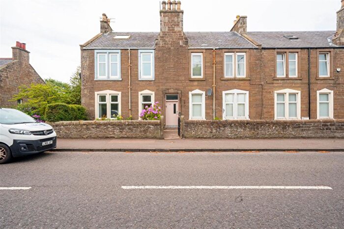 2 Bedroom Flat For Sale In Forthill Road, Broughty Ferry, Dundee, DD5