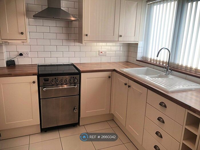 3 Bedroom Bungalow To Rent In Rivehall Avenue, Welton, Lincoln, LN2