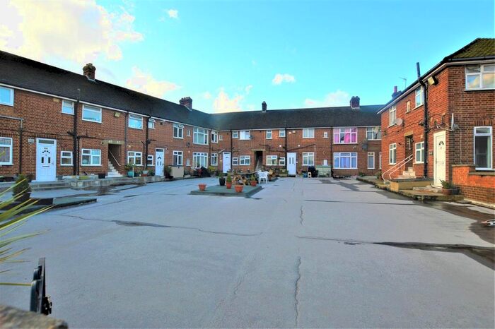 1 Bedroom Flat To Rent In Oakdale Avenue, Northwood, HA6