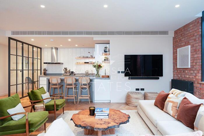 2 Bedroom Apartment To Rent In L-, Battersea Power Station, Circus Road South, SW11