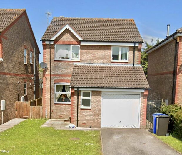 3 Bedroom Detached House To Rent In Heron Lane, Crossgates, Scarborough, YO12