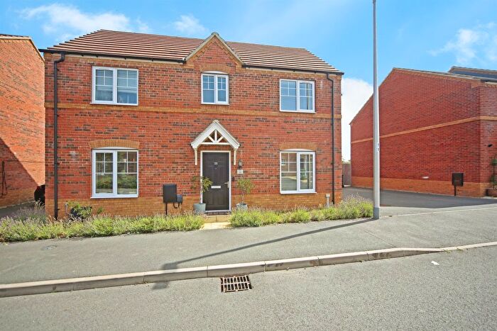 3 Bedroom Detached House For Sale In Webb Road, Shipston-On-Stour, CV36