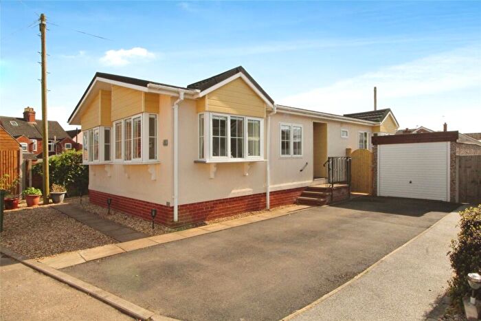 2 Bedroom Detached House For Sale In Melbourne Road, Ibstock, Leicestershire, LE67