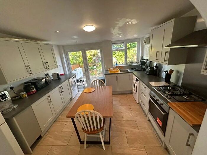 2 Bedroom End Terrace House To Rent In Kent Road, Dagenham, RM10