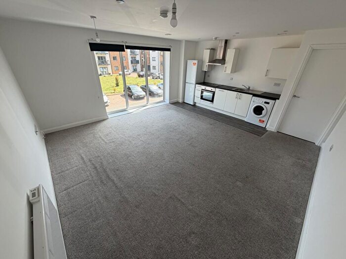 1 Bedroom Apartment To Rent In White Rose Apartments, LU1
