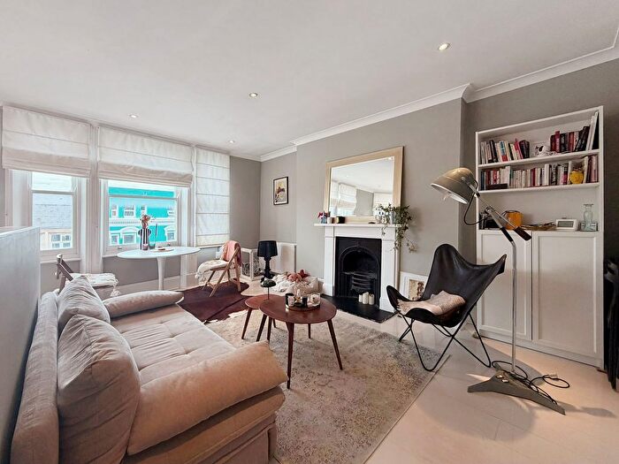 1 Bedroom Flat To Rent In Ladbroke Grove, London, W11