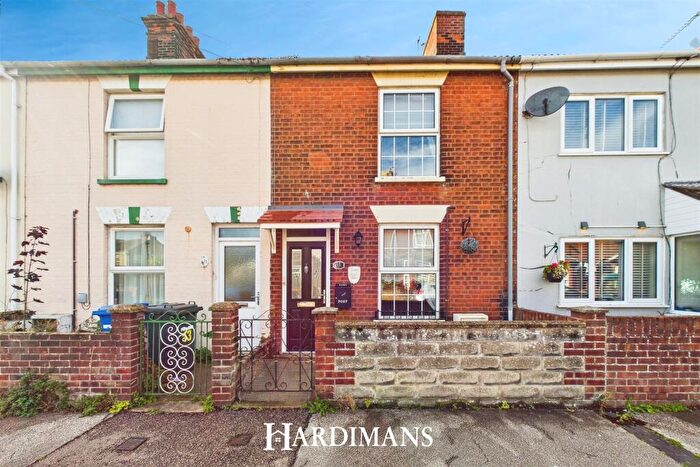 3 Bedroom Terraced House For Sale In Worthing Road, Lowestoft, NR32