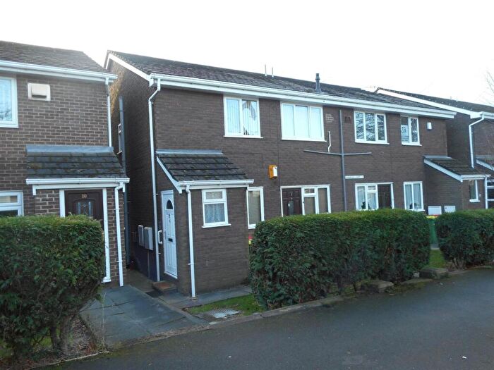 2 Bedroom Apartment To Rent In Powis Road, Ashton-on-ribble, Preston, PR2