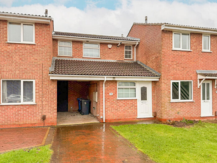 2 Bedroom Town House For Sale In Appledore Drive, Oakwood, DE21