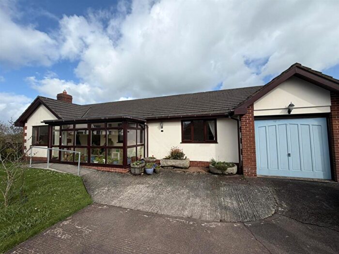3 Bedroom Detached Bungalow To Rent In Bakery Meadow, Puddington, Tiverton, EX16