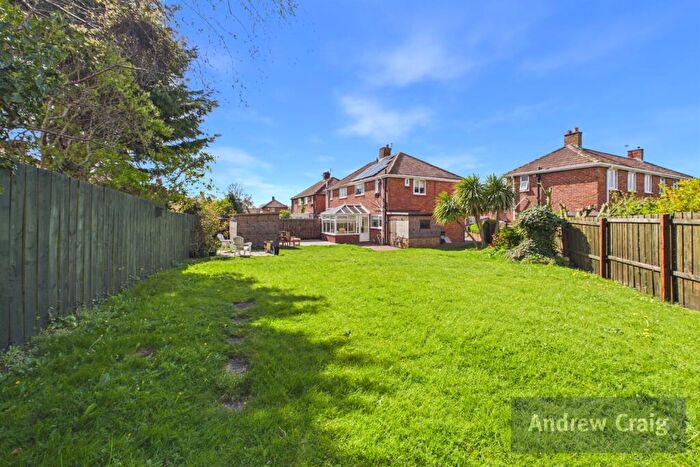 3 Bedroom Semi-Detached House For Sale In Wellands Lane, Whitburn, SR6