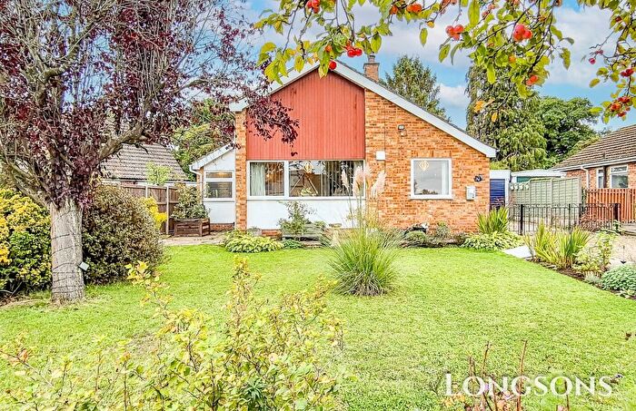 3 Bedroom Detached Bungalow For Sale In Wayland Avenue, Watton, IP25