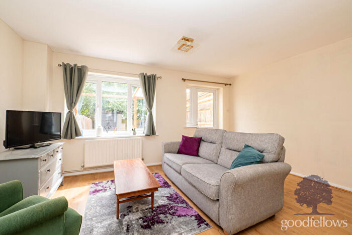 3 Bedroom Terraced House To Rent In Arcadia Close, Carshalton, SM5