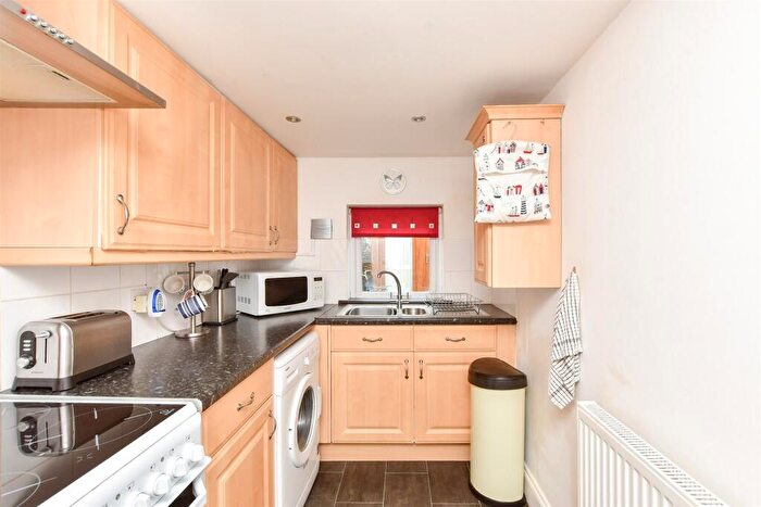 1 Bedroom Maisonette For Sale In Dane Road, Margate, Kent, CT9