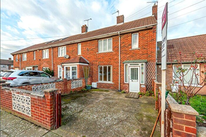 2 Bedroom Terraced House For Sale In Trevithick Drive, Dartford, DA1