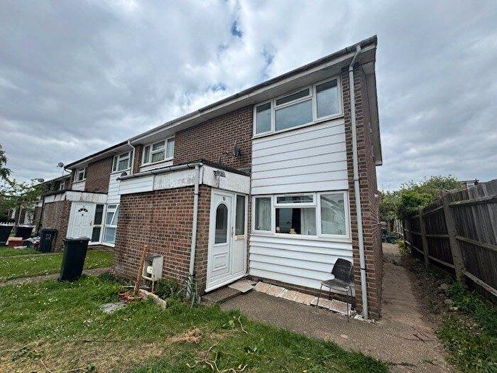 1 Bedroom Flat To Rent In Hounslow, TW5