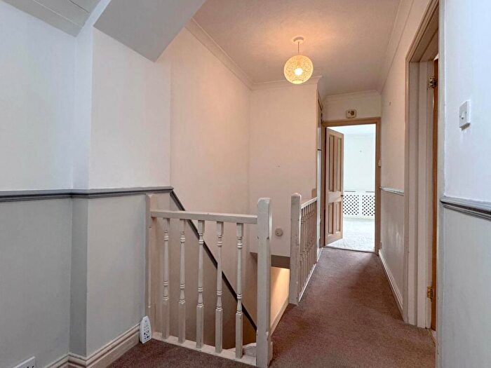 3 Bedroom Town House For Sale In Church Street, Builth Wells, LD2