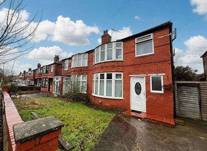 5 Bedroom Semi Detached House To Rent In Hatherley Road, Manchester, M20