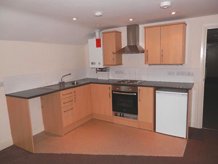 2 Bedroom Flat To Rent In Bread Street, Penzance, TR18