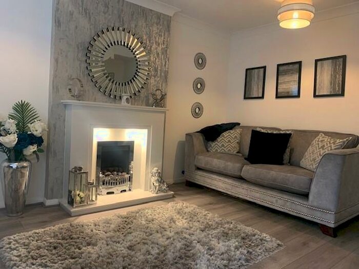 2 Bedroom House To Rent In Abbotsbury Way, Liverpool, L12