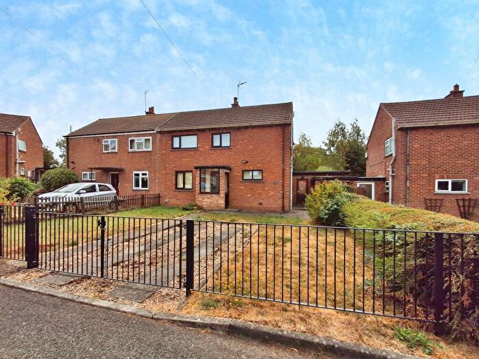 3 Bedroom Semi-Detached House For Sale In Coronation Road, Corby Glen, NG33