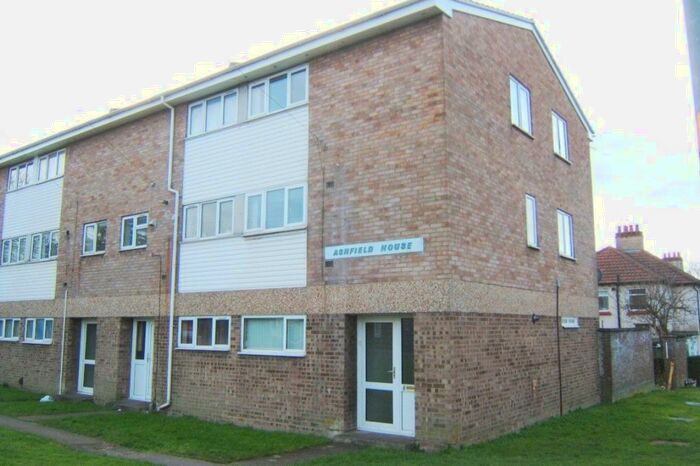 4 Bedroom End Of Terrace House To Rent In Salisbury, SP2