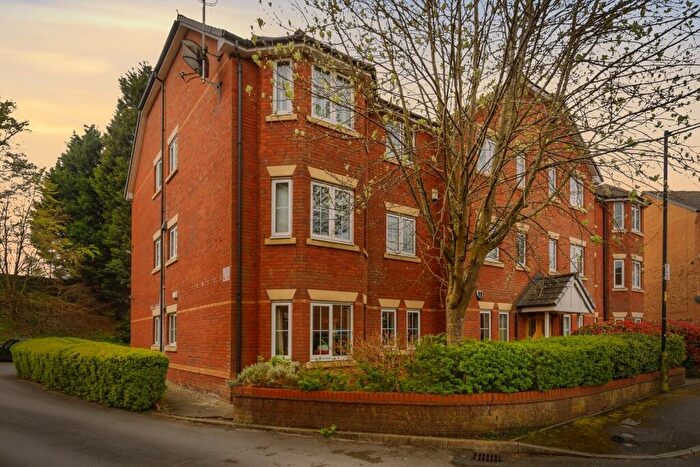 2 Bedroom Flat For Sale In Chelsfield Grove, Chorlton, Manchester, M21