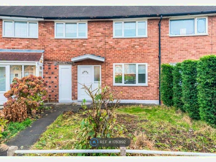 3 Bedroom Terraced House To Rent In Firs Farm Drive, Birmingham, B36
