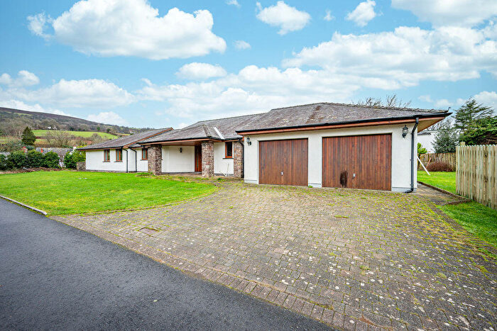 4 Bedroom Detached Bungalow For Sale In Llangynidr, Crickhowell, NP8
