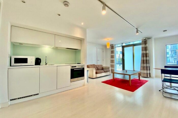 Apartment To Rent In Manor Mills, Ingram Street, Leeds, LS11