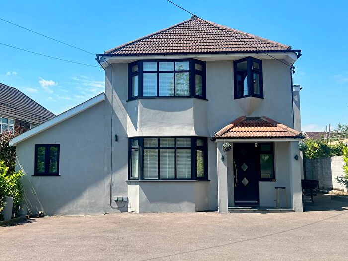 4 Bedroom Detached House For Sale In Main Road, Westfield, Hastings, TN35