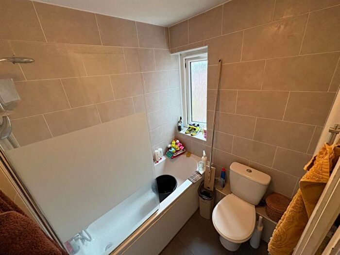 2 Bedroom Flat For Sale In Charles Crescent, Harrow, HA1
